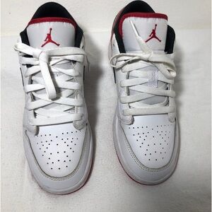 Jordan 1 Low White and Gym Red Size 5Y